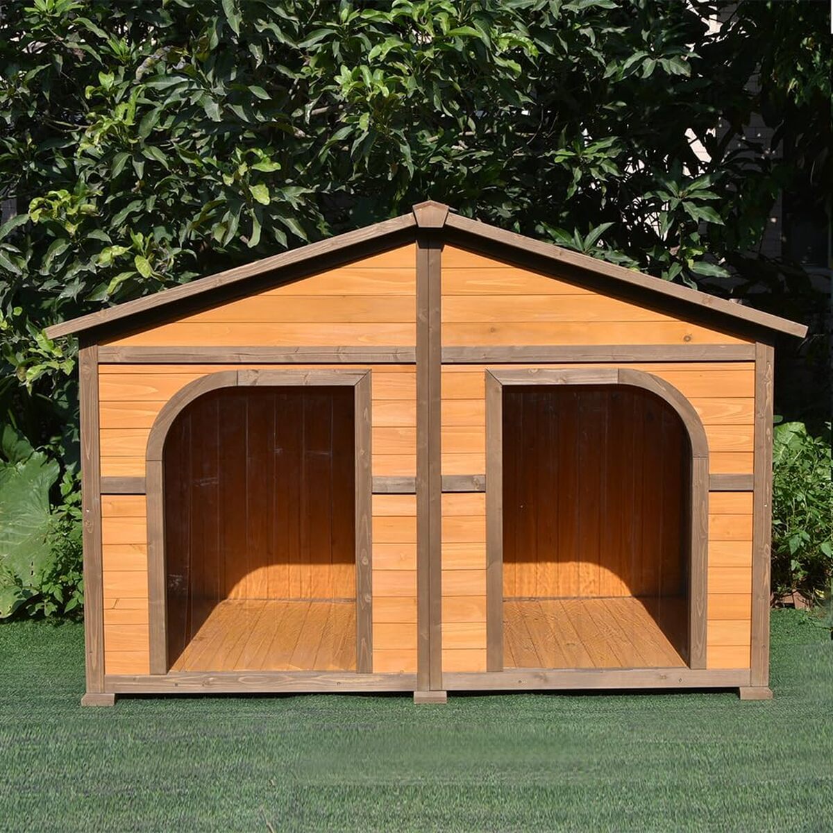 Test : niche Animal Valley XXL pour grands chiens