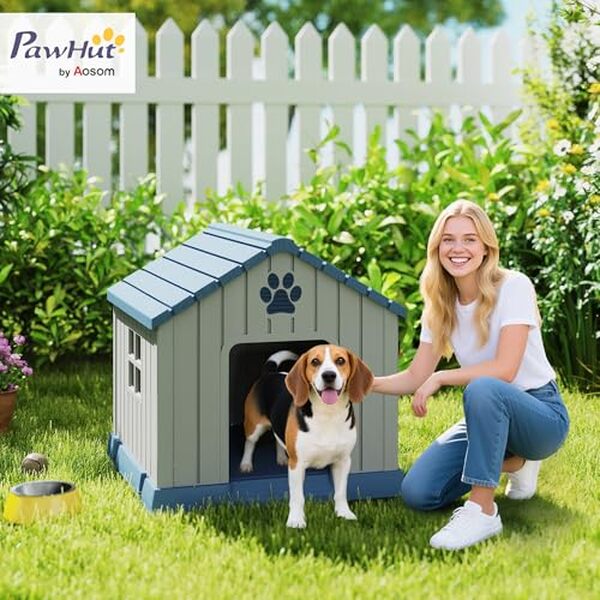 Découvrez notre test complet de la niche PawHut, conçue pour être à la fois imperméable et bien ventilée. Offrez à votre animal de compagnie un abri résistant aux intempéries avec un espace aéré pour un confort optimal.