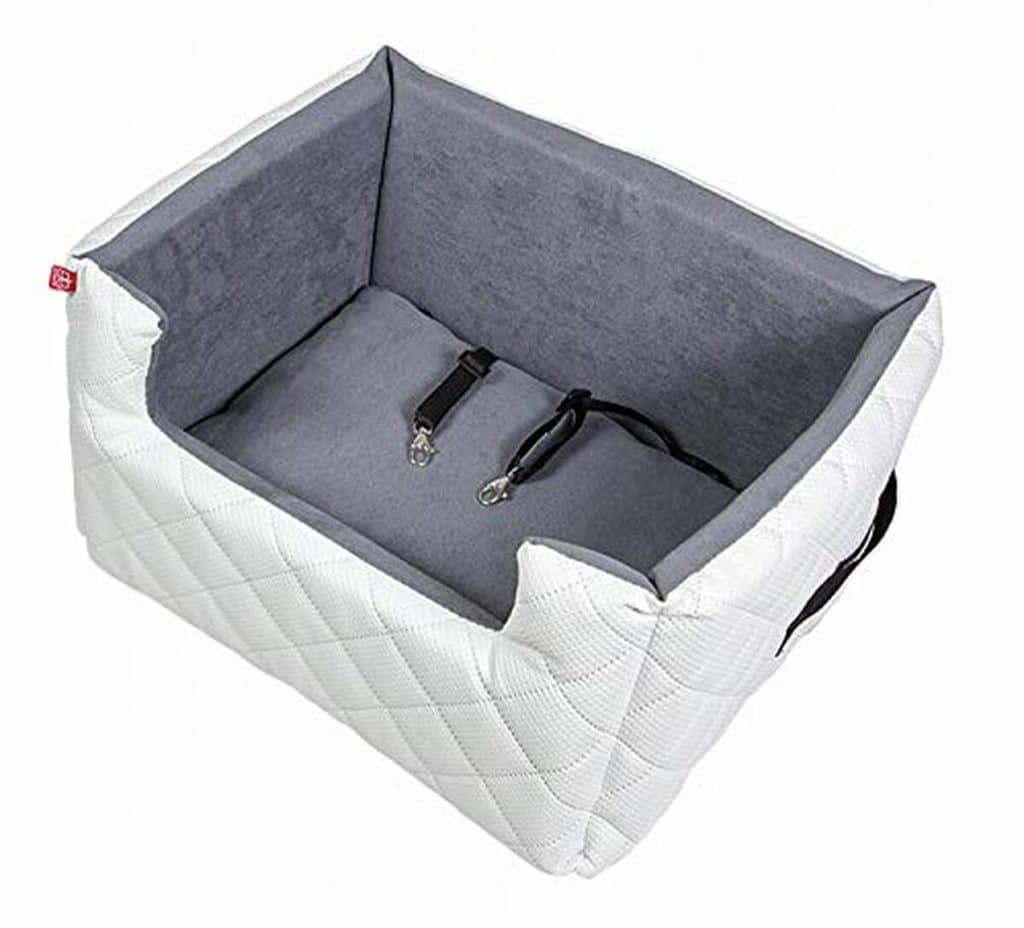 Essai du siège auto chic pour chien en cuir synthétique de BoutiqueZOO