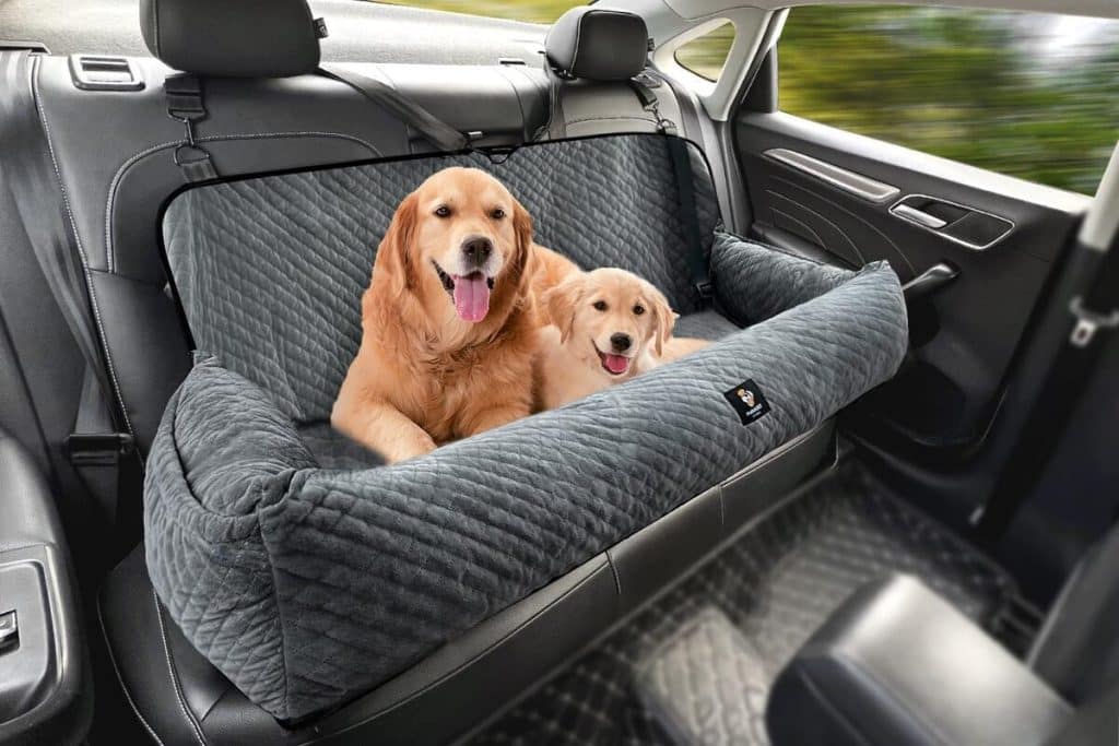 Test Gearking : siège auto pour grand chien 45 kg maxi, amovible et lavable